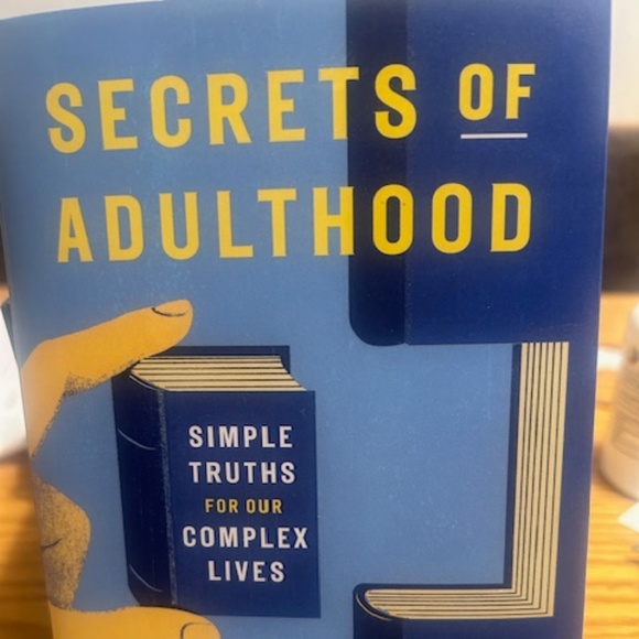 Books - Picture 4 of 10